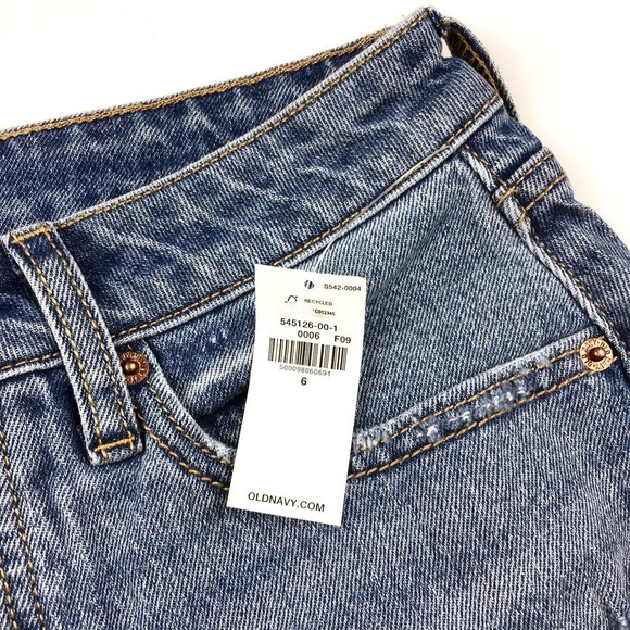 NWT Old Navy Women's 6 High-Waisted O.G. Straight Cut-Off Button Up Jean Shorts - Picture 5 of 5